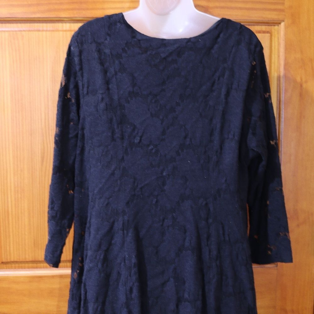 Torrid Plus Size 2X Black Lace Skater Dress - Flared Long Sleeve Gothic - Picture 5 of 10